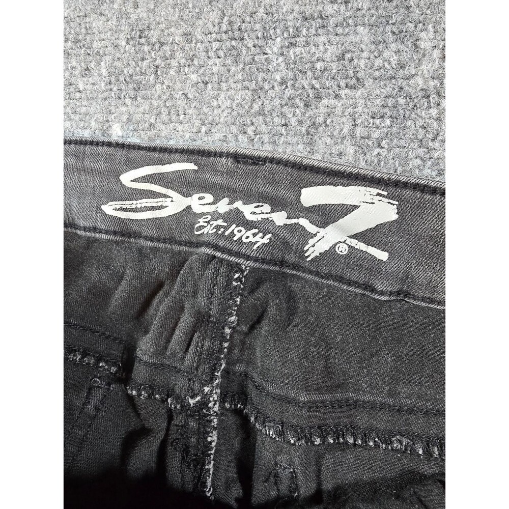 Seven7 Skinny Jeans Womens 12 Gray Floral Embroidered Minimalist Denim - Picture 2 of 8